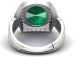 Moonstone Gemstone Ring 7.25 ratti 6.00 carat for Women...