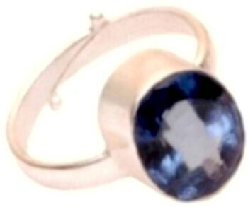 ROUND SHAPE RAWA WORK CUT STONE RING WITH EMERALD STONE...