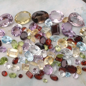 Over 100 Carats Parcel Lot of Loose Natural Semiprecious Gemstones