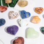 Wholesale Lot 1 lbs Natural Mixed Crystal Heart Stone Healing Crystal Gift