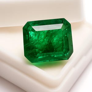 11 Ct Natural Colombian Emerald, Emerald Cut Green Gemstone, Loose Stone for Ring or Wedding Jewelry, Unique Valentine Gift for Her